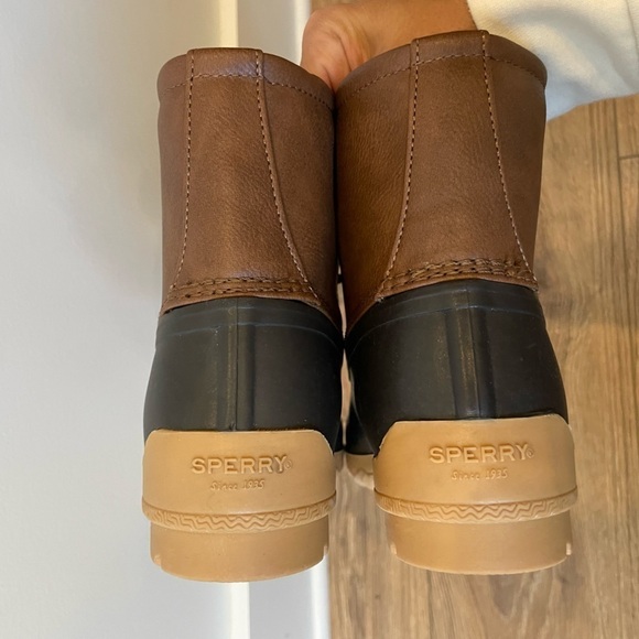 Sperry Kid Port Boot Rain Boot Duck Boot Tan and Brown Size 3 NWOB - Picture 2 of 5